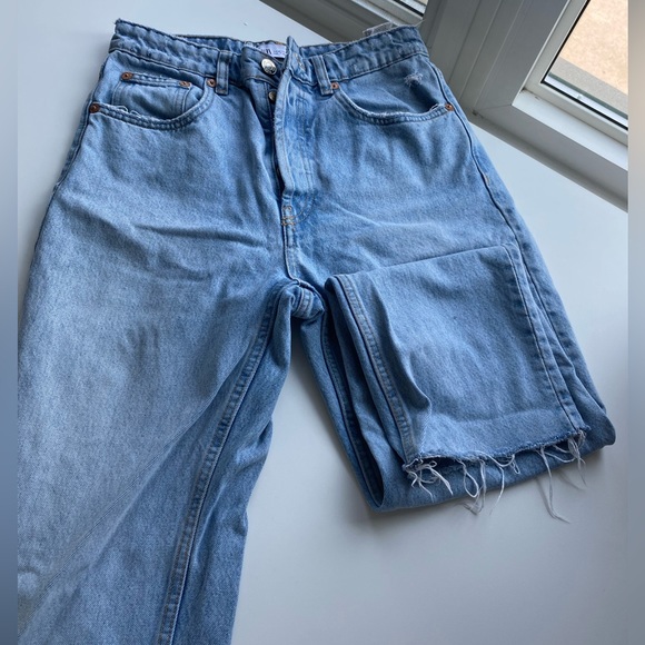 Zara jeans - Picture 1 of 2